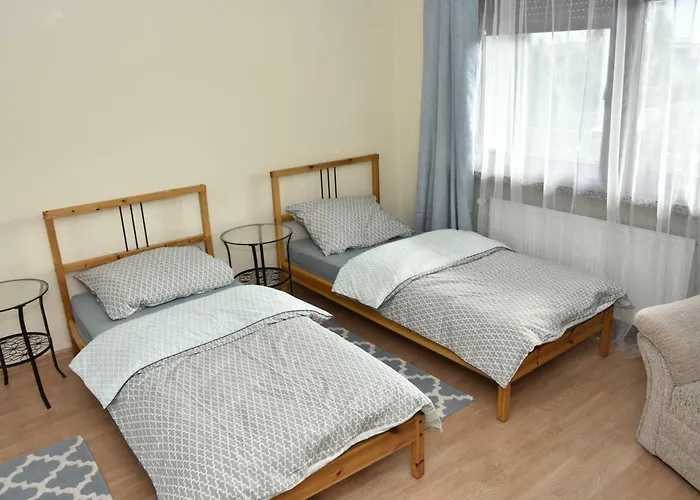 Bardzo Popularny * Boleslawiec (Lower Silesia)